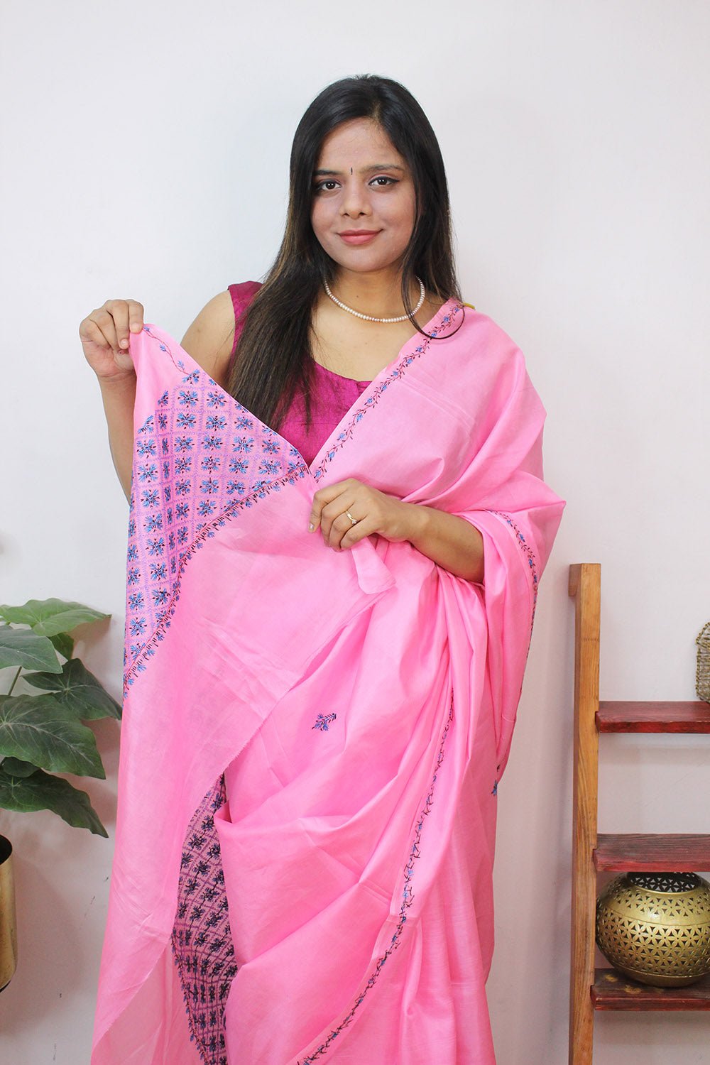 Pink Embroidered Kashmiri Sozni Work Pure Silk Saree - Luxurion World