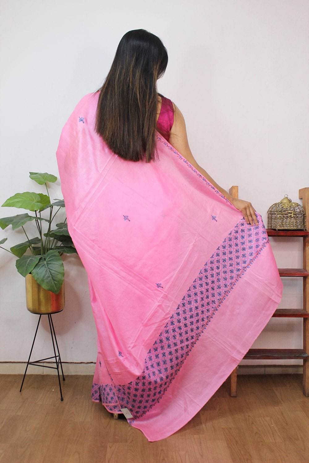 Pink Embroidered Kashmiri Sozni Work Pure Silk Saree - Luxurion World