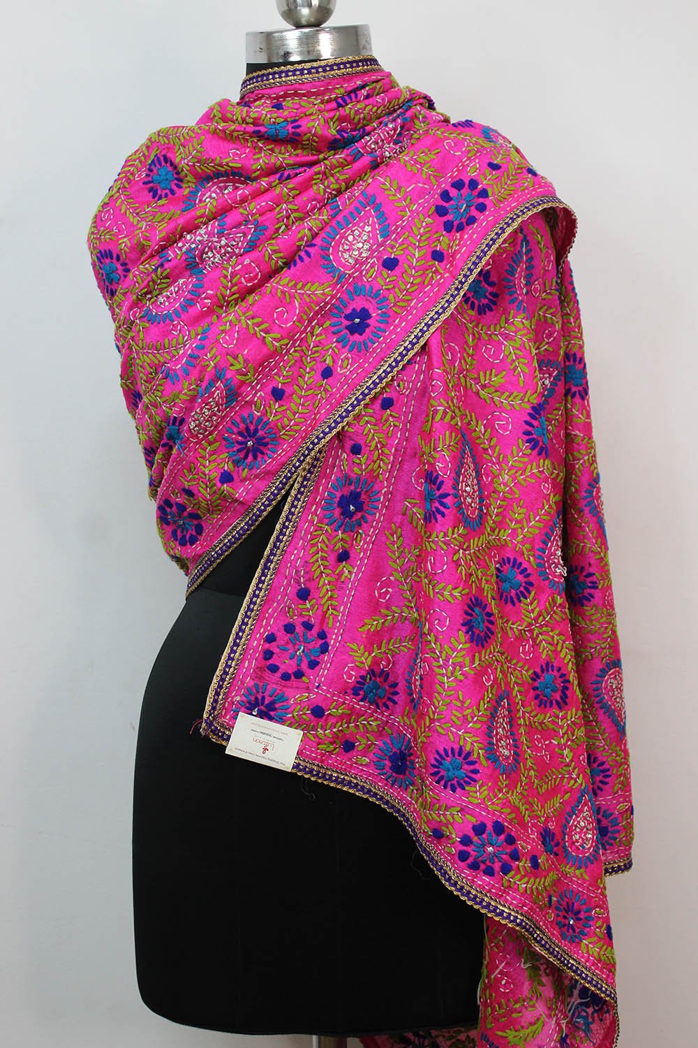 Pink Embroidered Phulkari Chanderi Silk Dupatta With Lace - Luxurionworld