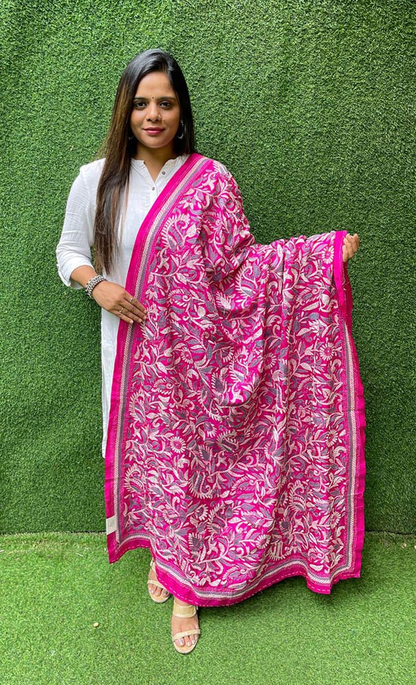 Pink Hand Embroidered Kantha Bangalore Silk Dupatta - Luxurion World
