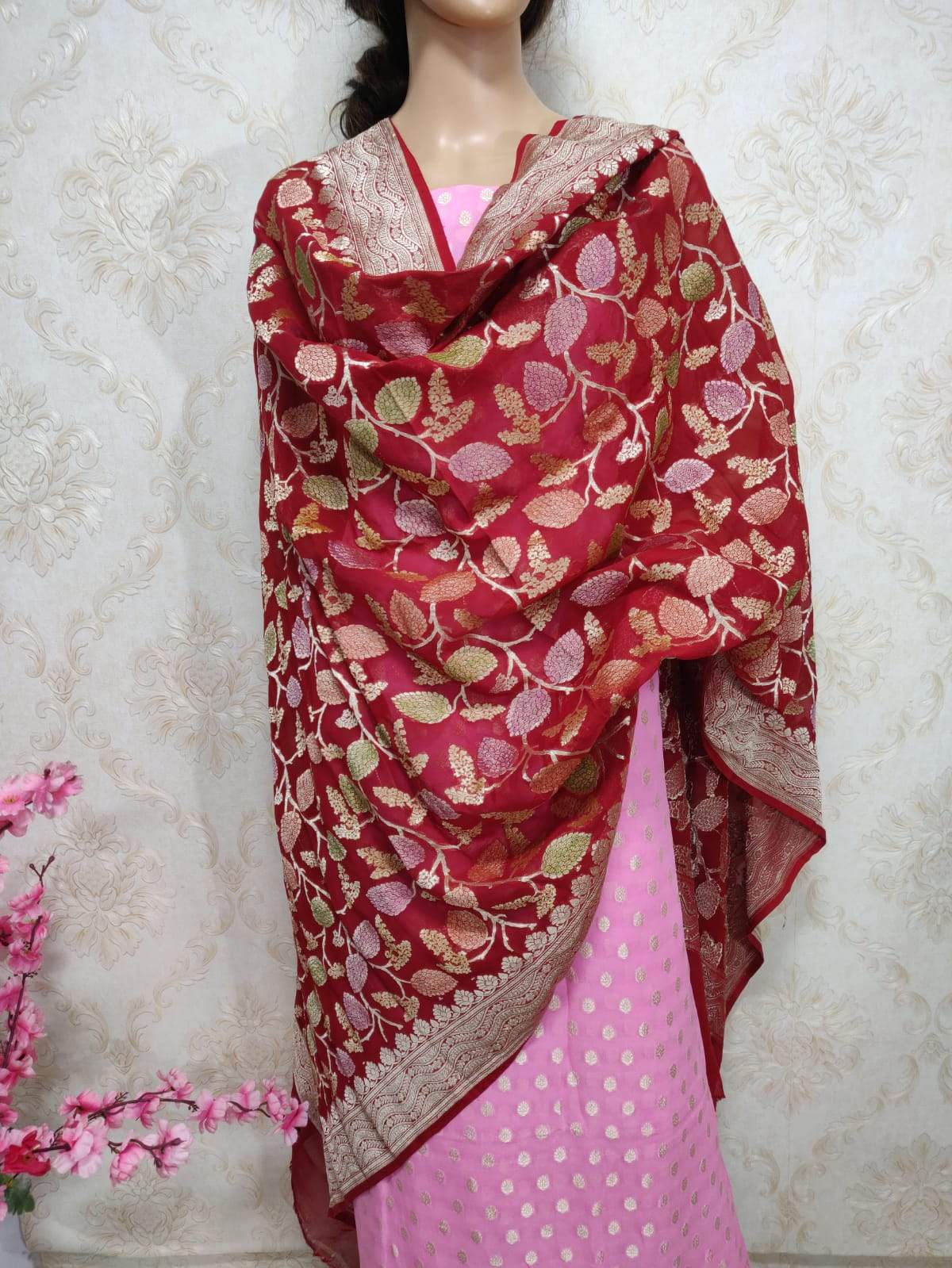 Pink Handloom Banarasi Pure Georgette Three Piece Unstitched Suit Set With Brush Dye Dupatta