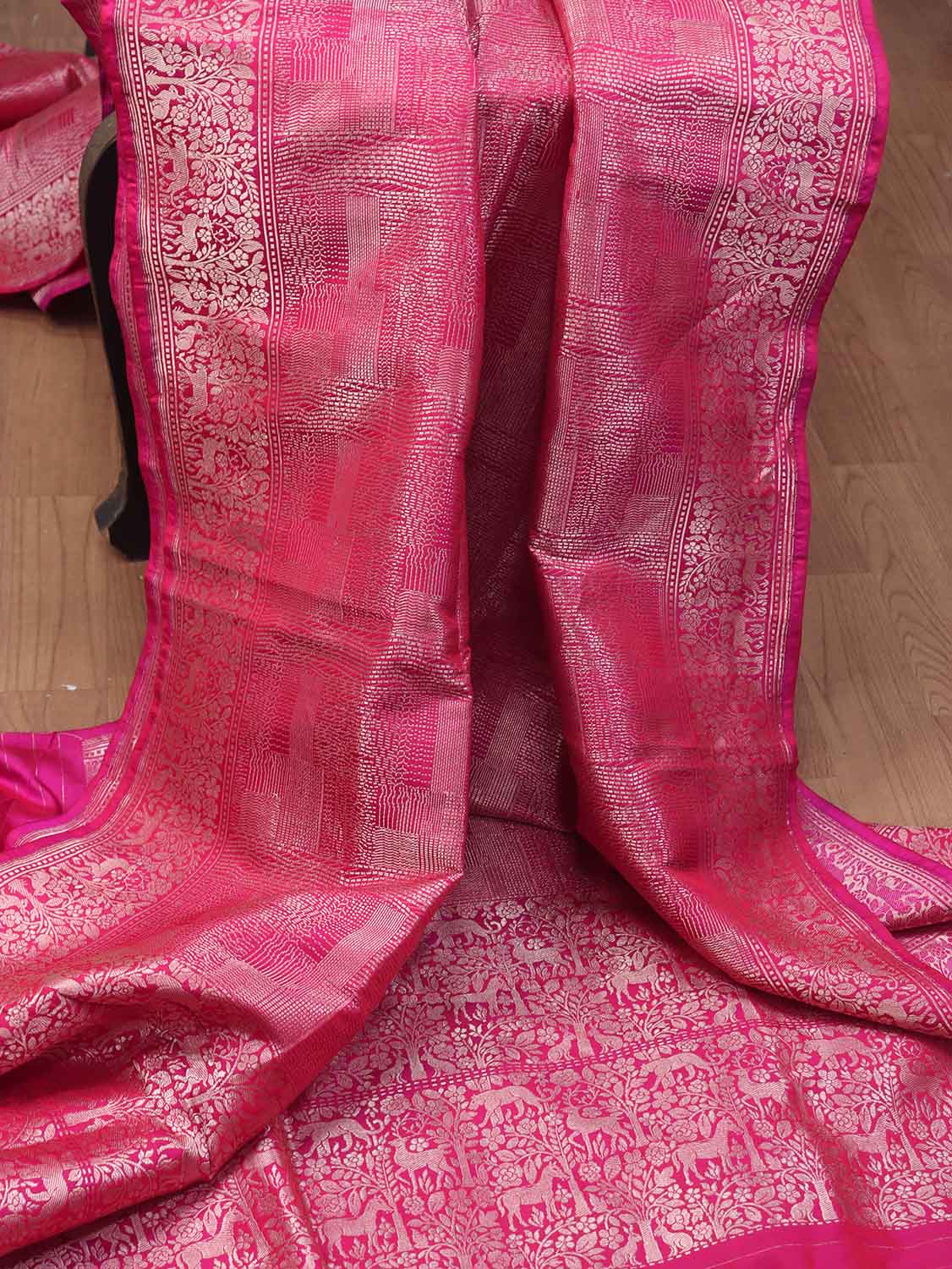 Pink Handloom Banarasi Pure Katan Silk Saree - Luxurion World
