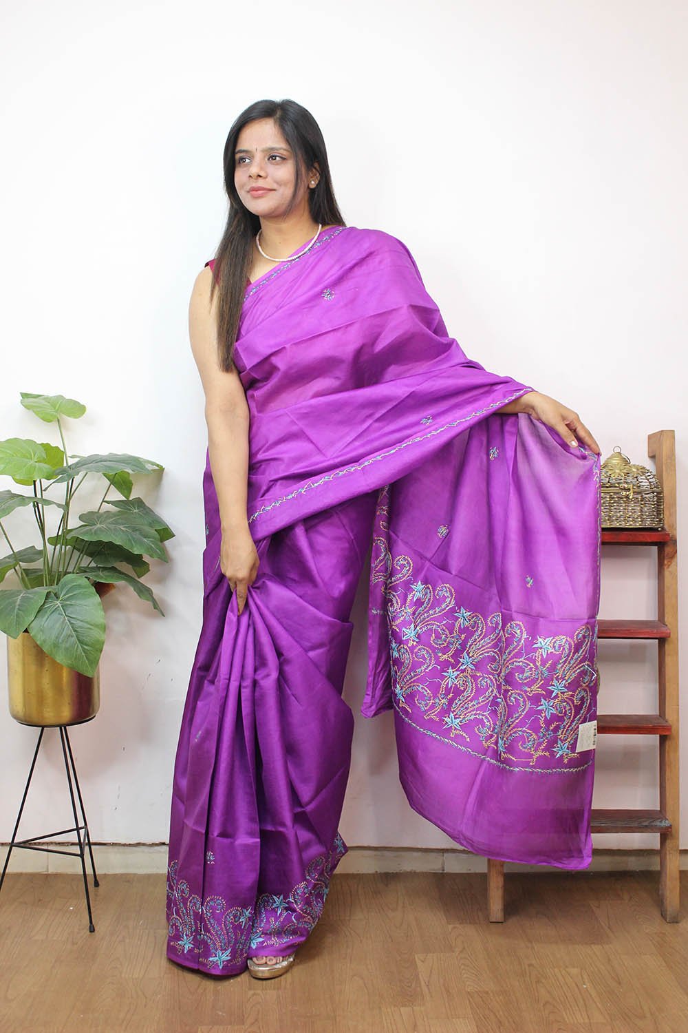 Purple Embroidered Kashmiri Sozni Work Pure Silk Saree - Luxurion World