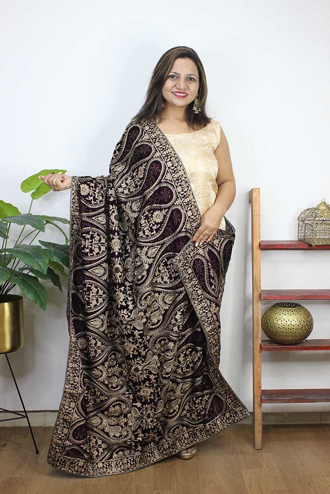 Purple Embroidered Trendy Velvet Dupatta - Luxurion World