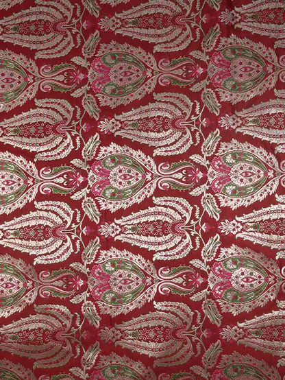 Exquisite Red Banarasi Kimkhwab Silk Meenakari Fabric - 5 Mtr - Luxurion World