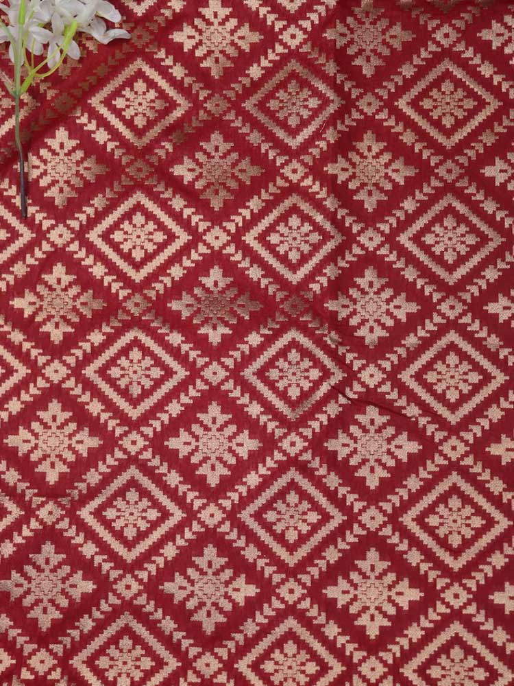 Red Banarasi Silk Fabric ( 1 Mtr ) - Luxurion World