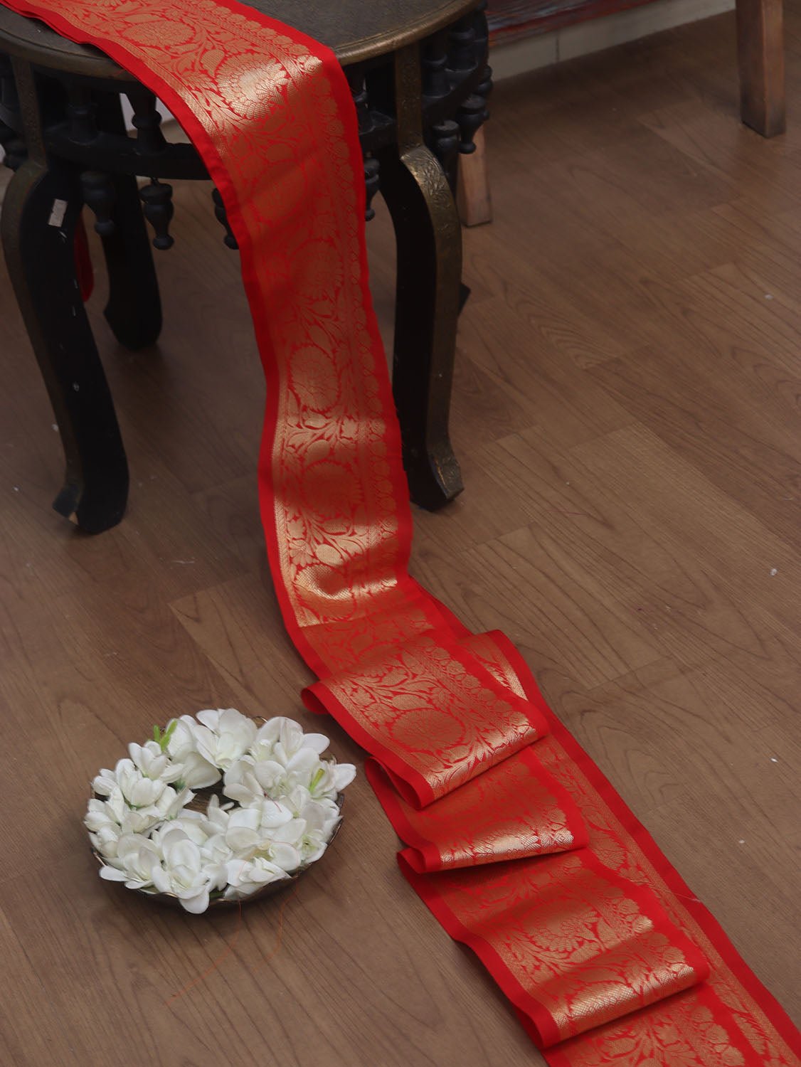 Red Banarasi Silk Lace ( 1 Mtr ) - Luxurion World