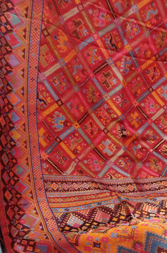 Red Embroidered Kashmiri Kani Work Pure Silk Saree - Luxurion World