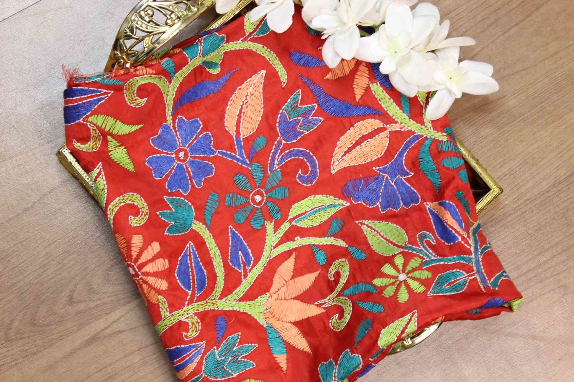 Red Hand Embroidered Kantha Silk Fabric ( 1 Mtr ) - Luxurion World