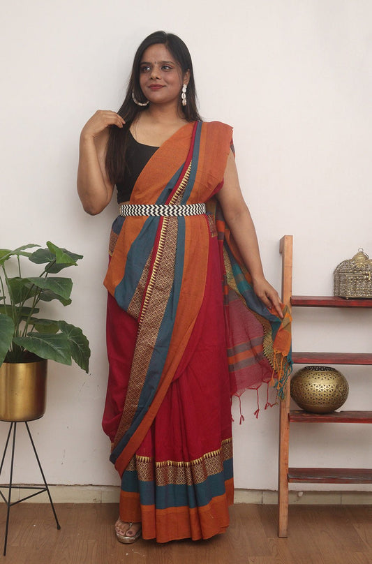 Red Handloom Plain Bengal Cotton Saree - Luxurion World