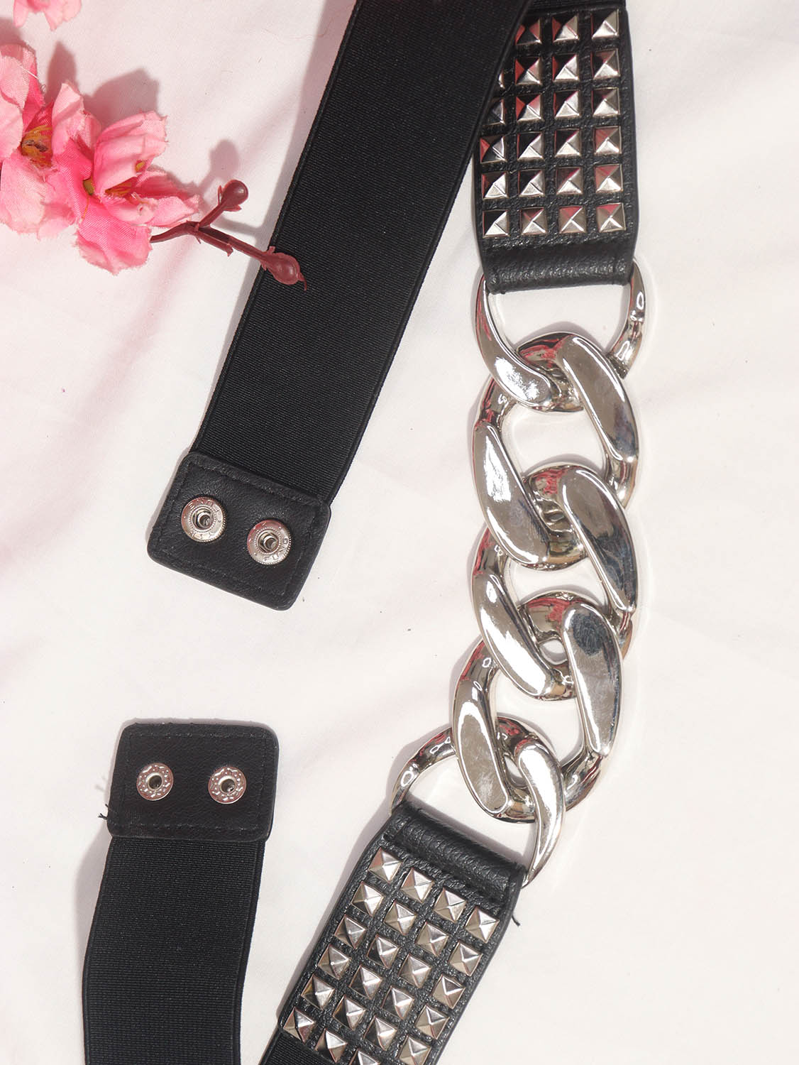 Exclusive Silver Belt Collection for Fashionable Occasions - Shine in Style