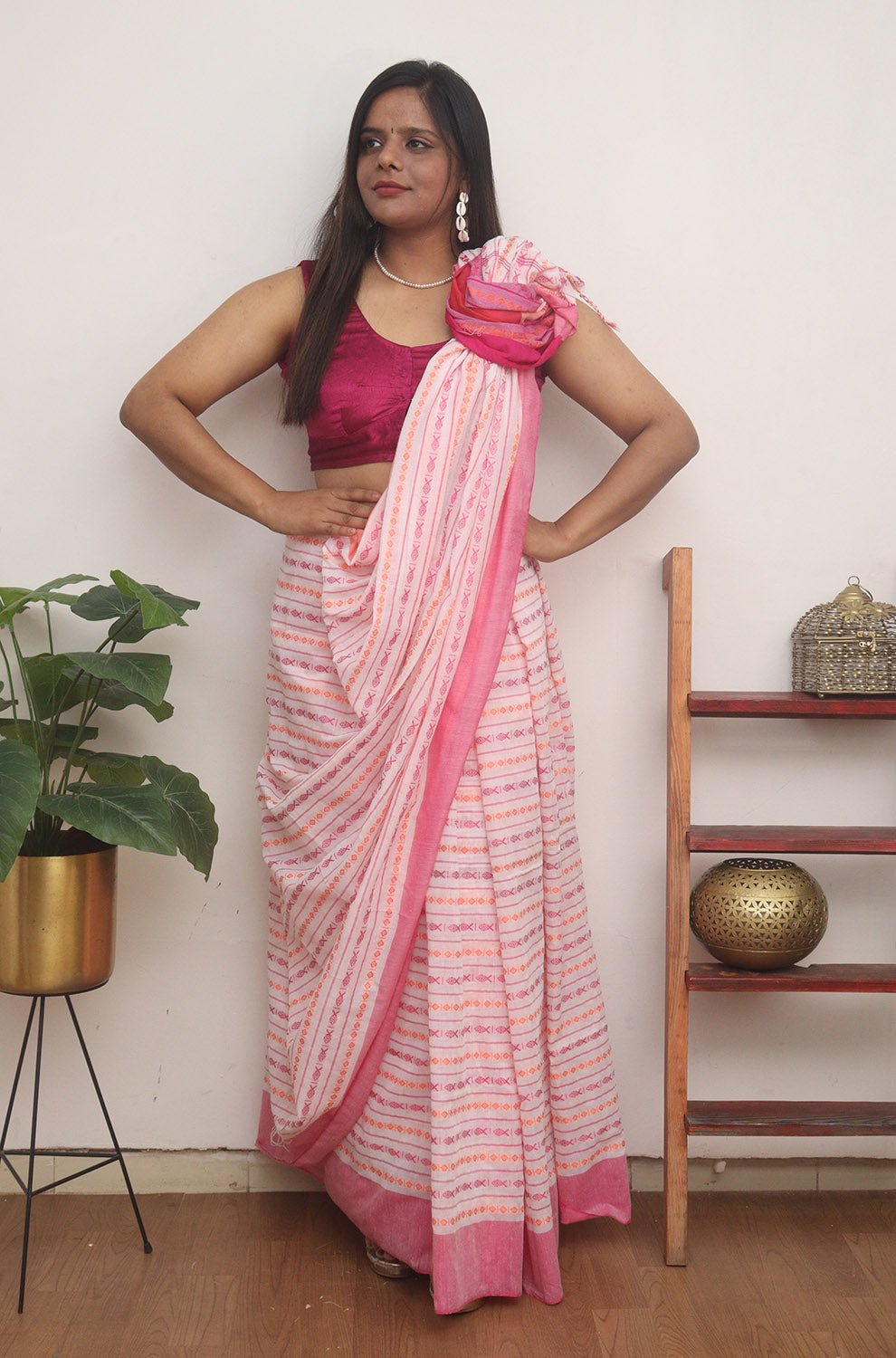 Handloom Bengal Cotton Saree - Elegant White Design - Luxurion World
