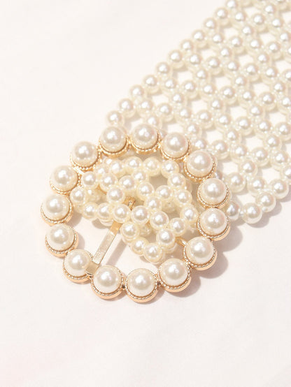 White Belt Collection: Stylish and Secure Outfit Elevators - Luxurion World