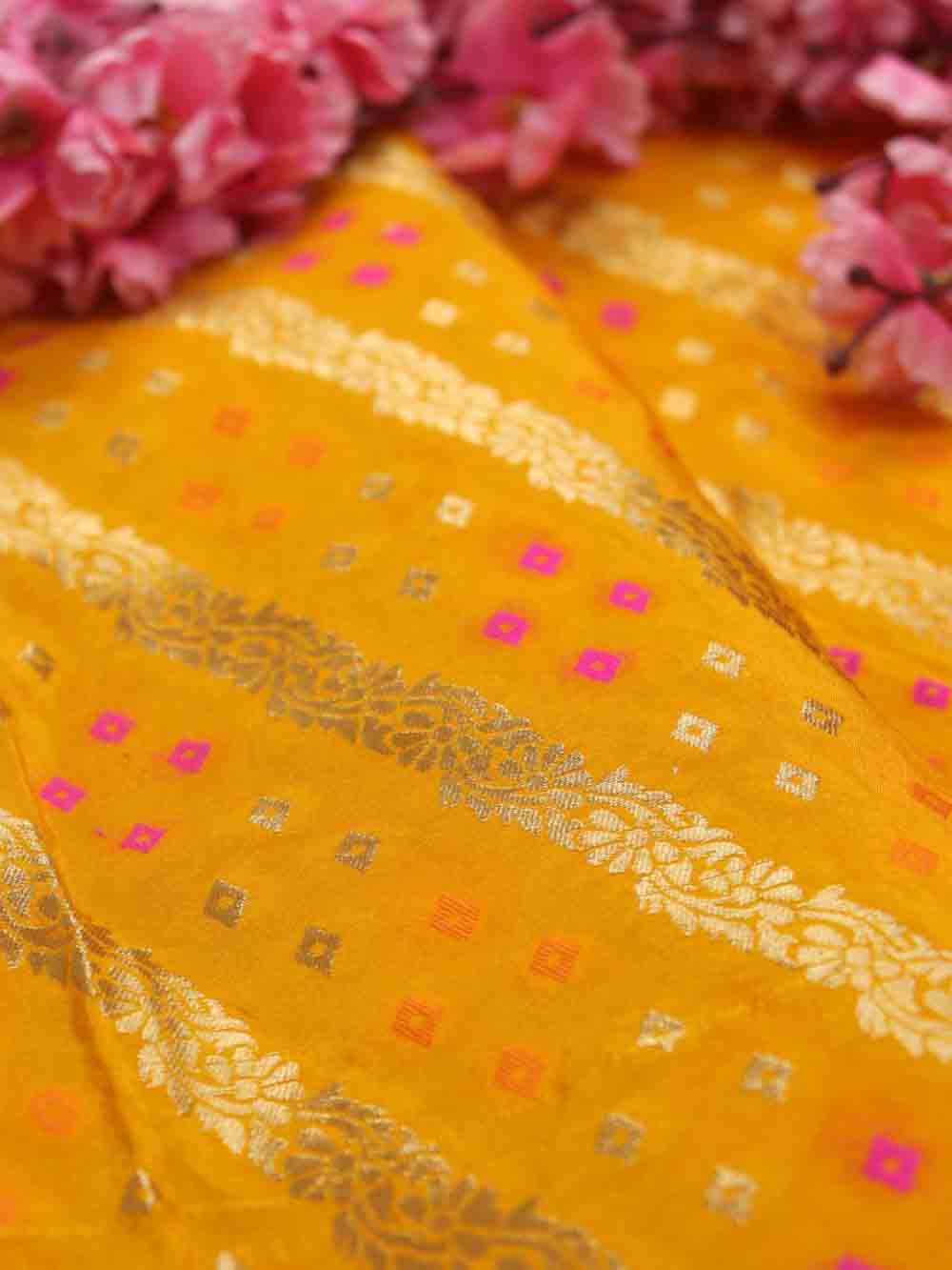 Yellow Banarasi Meenakari Bandhani Design Silk Fabric ( 1 Mtr ) - Luxurion World